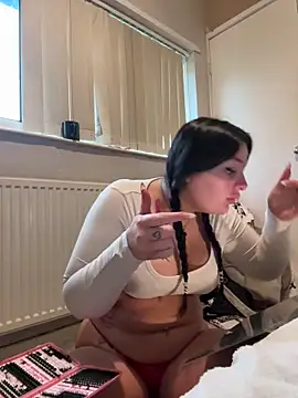 Victoriasteel online show from February 6, 2026, 9:34 am