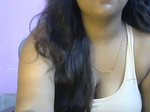 Snapshot of Queenxxx98 chatting on May 24, 2026, 7:41 pm Queenxxx98 online show from May 24, 2026, 7:41 pm