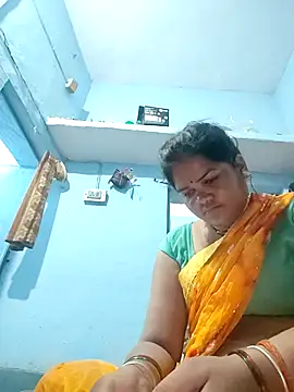Snapshot of Rashi_cut chatting on September 10, 2025, 12:32 am Rashi cut online show from September 10, 2025, 12:32 am