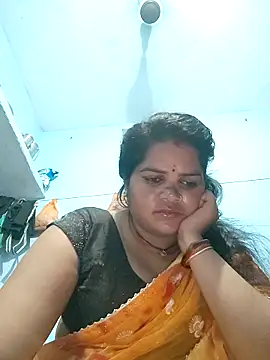 Snapshot of Rashi_cut chatting on September 11, 2025, 5:35 pm Rashi cut online show from September 11, 2025, 5:35 pm