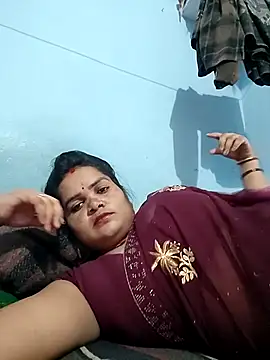 Snapshot of Rashi_cut chatting on September 12, 2025, 5:40 am Rashi cut online show from September 12, 2025, 5:40 am