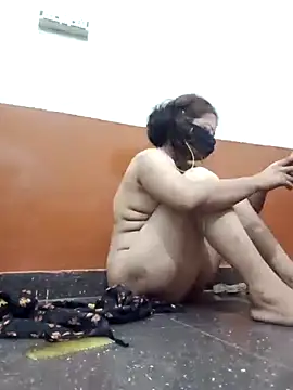 Snapshot of Rinki_bhabhiji chatting on October 2, 2025, 10:33 am Rinki bhabhiji online show from October 2, 2025, 10:33 am