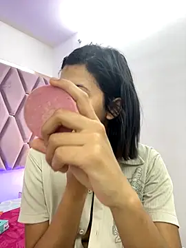 MaskedGirl  online show from October 4, 2025, 11:41 am