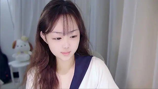 YUANYUAN-A online show from December 18, 2025, 11:38 am