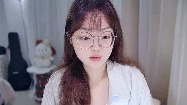 YUANYUAN-A online show from March 20, 2026, 12:21 pm