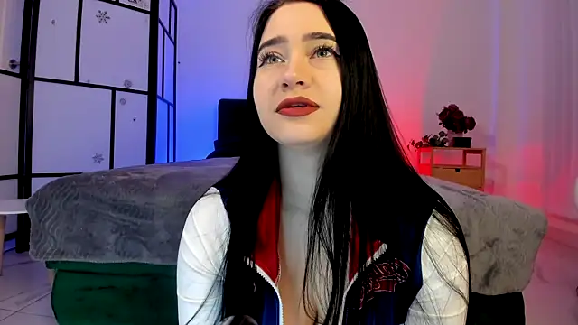 Mary Lori online show from February 13, 2026, 7:26 am