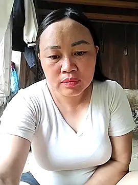 Snapshot of Ficity chatting on September 12, 2025, 3:39 am Ficity online show from September 12, 2025, 3:39 am