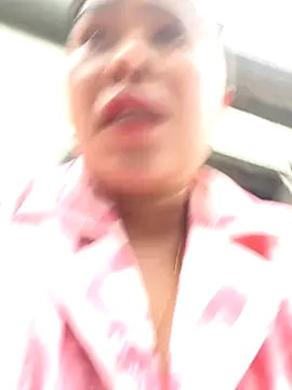 Snapshot of han-cute chatting on November 18, 2025, 1:11 am han-cute online show from November 18, 2025, 1:11 am