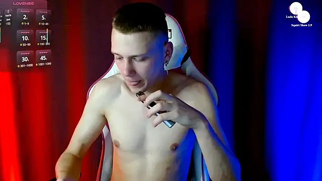 Xavier Night81 online show from October 9, 2025, 9:51 am