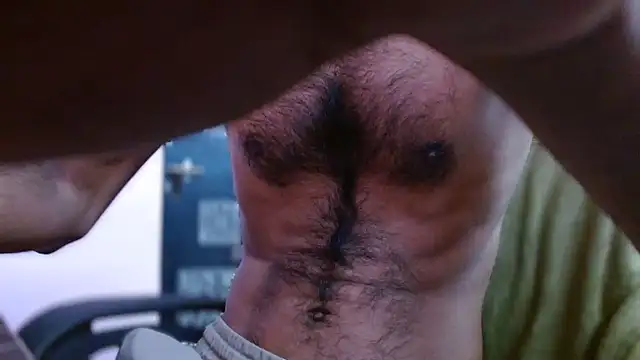 Snapshot of funndudd chatting on November 4, 2025, 6:18 pm funndudd online show from November 4, 2025, 6:18 pm