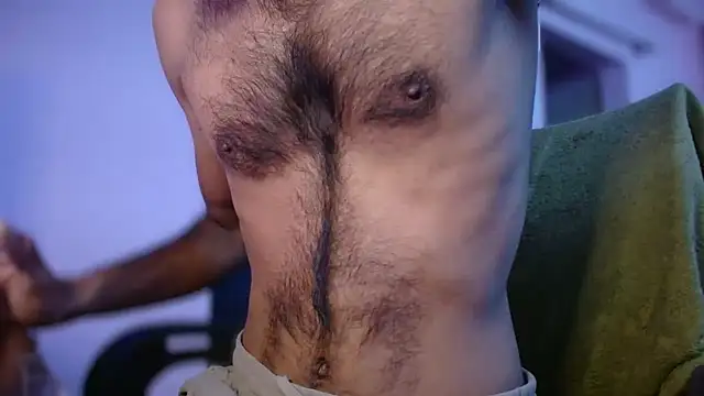 Snapshot of funndudd chatting on November 6, 2025, 3:57 pm funndudd online show from November 6, 2025, 3:57 pm