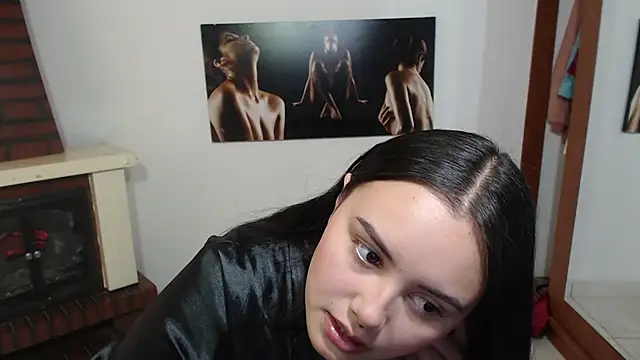 crazy daniela online show from September 13, 2025, 8:08 pm