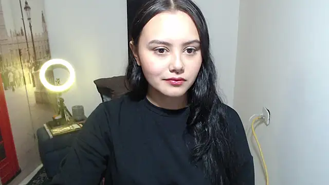 crazy daniela online show from September 19, 2025, 8:31 pm