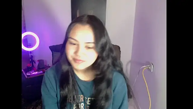 crazy daniela online show from October 15, 2025, 12:38 pm