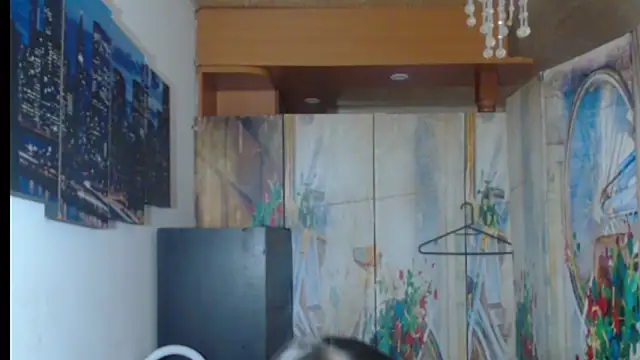 crazy daniela online show from October 28, 2025, 9:39 pm