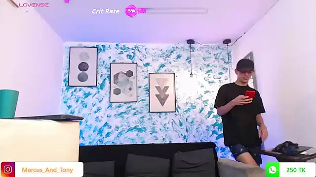 Snapshot of Marcus_and_Tony chatting on September 30, 2025, 3:44 am Marcus and Tony online show from September 30, 2025, 3:44 am