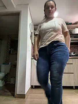 Snapshot of sophie_lopez1 chatting on March 6, 2026, 4:47 pm sophie lopez1 online show from March 6, 2026, 4:47 pm