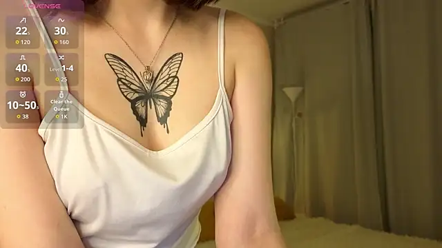 Snapshot of PurrrBerry chatting on October 26, 2025, 3:45 am PurrrBerry online show from October 26, 2025, 3:45 am