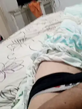 kelvinjesus34 online show from April 4, 2026, 3:31 pm