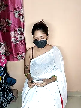Snapshot of Horny_wife_Salu chatting on September 9, 2025, 8:30 pm Horny wife Salu online show from September 9, 2025, 8:30 pm