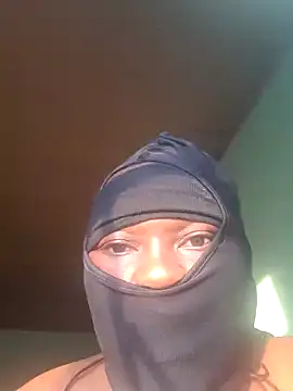 Snapshot of Mnach chatting on January 8, 2026, 4:04 am Mnach online show from January 8, 2026, 4:04 am