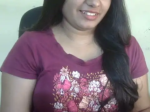 Snapshot of Aanya_Hazel chatting on November 3, 2025, 4:08 pm Aanya Hazel online show from November 3, 2025, 4:08 pm