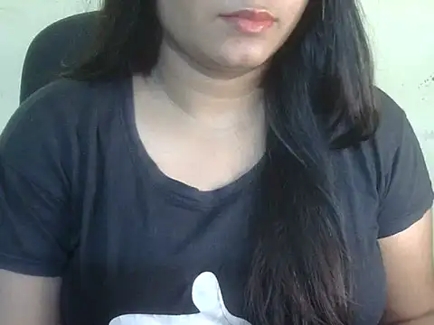 Snapshot of Aanya_Hazel chatting on November 4, 2025, 10:53 pm Aanya Hazel online show from November 4, 2025, 10:53 pm