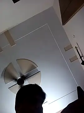 Couplerichamoz online show from March 7, 2026, 3:31 pm