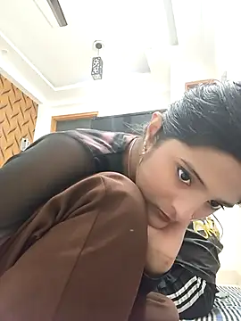 romantic couple1 online show from October 11, 2025, 12:43 am