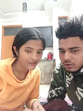 romantic couple1 online show from January 6, 2026, 1:20 am