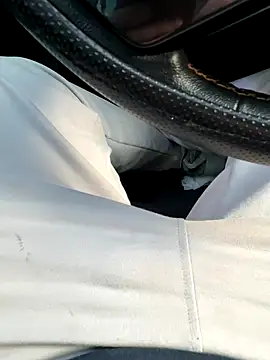 Snapshot of camboys_poyraz chatting on November 28, 2025, 9:01 am camboys poyraz online show from November 28, 2025, 9:01 am