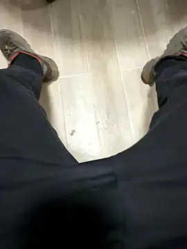 Snapshot of camboys_poyraz chatting on January 13, 2026, 2:22 pm camboys poyraz online show from January 13, 2026, 2:22 pm