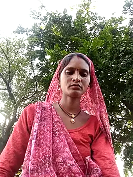 Snapshot of Riya_Raj90 chatting on September 18, 2025, 10:28 am Riya Raj90 online show from September 18, 2025, 10:28 am