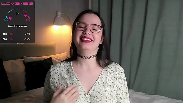 WildaBisom online show from November 9, 2025, 1:04 am