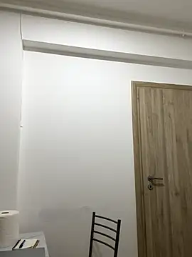 MissMay online show from September 30, 2025, 6:24 pm