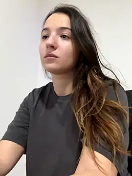 MissMay online show from October 19, 2025, 3:01 pm