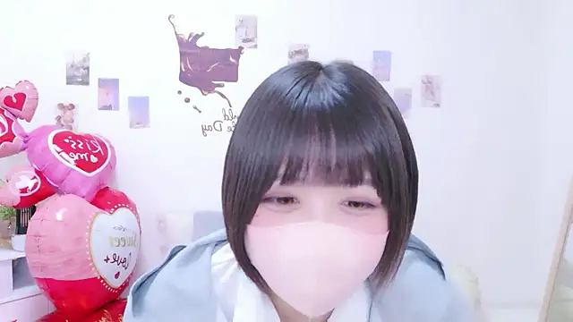 Hinata Sun online show from February 8, 2026, 6:06 am