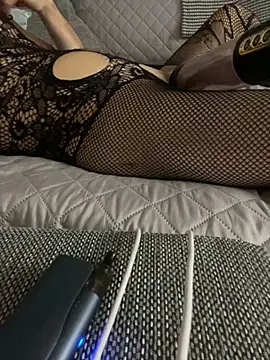 Snapshot of bananasex204 chatting on November 20, 2025, 3:45 pm bananasex204 online show from November 20, 2025, 3:45 pm