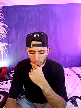 Snapshot of Jacob_di chatting on September 24, 2025, 3:59 pm Jacob di online show from September 24, 2025, 3:59 pm