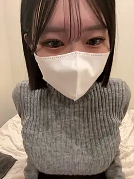 Snapshot of Ribon_n chatting on November 18, 2025, 3:27 pm Ribon n online show from November 18, 2025, 3:27 pm