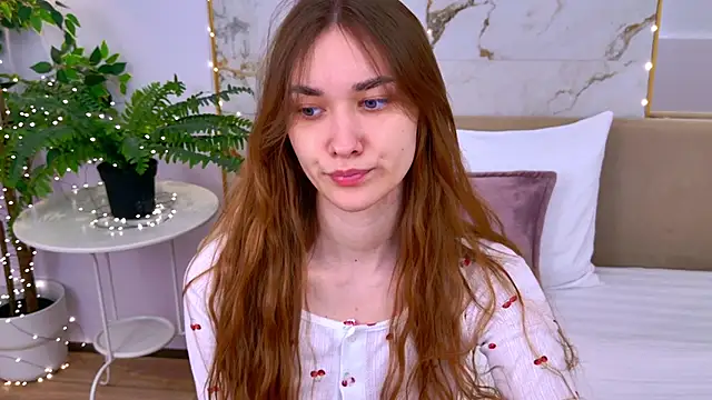 AmadaReine online show from January 18, 2026, 4:11 pm