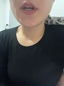 delibiri11 online show from March 9, 2026, 10:25 pm