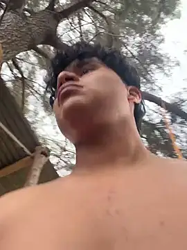 VRGUD0N19cm online show from April 8, 2026, 8:31 pm