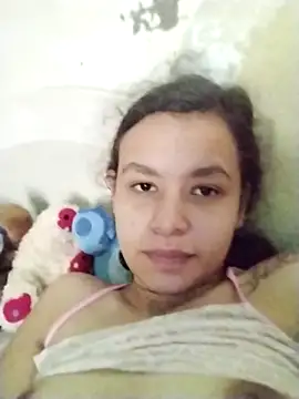 marisolcardona online show from October 11, 2025, 2:04 pm