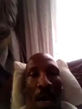 longdickson12345 online show from December 4, 2025, 7:50 am