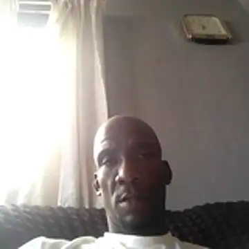 longdickson12345 online show from April 10, 2026, 1:38 pm