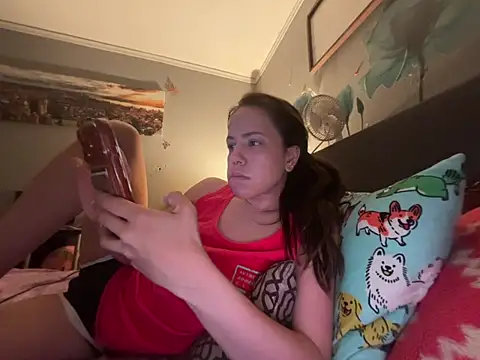 Vaua089 online show from April 14, 2026, 8:26 pm