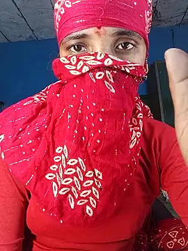 Snapshot of Hotwera chatting on October 16, 2025, 10:44 pm Hotwera online show from October 16, 2025, 10:44 pm