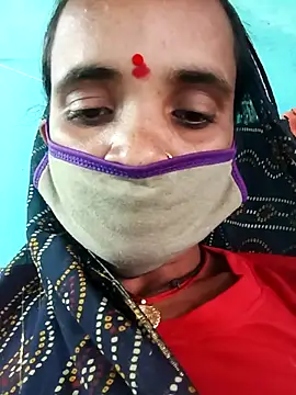 Snapshot of Hotwera chatting on December 2, 2025, 9:14 am Hotwera online show from December 2, 2025, 9:14 am