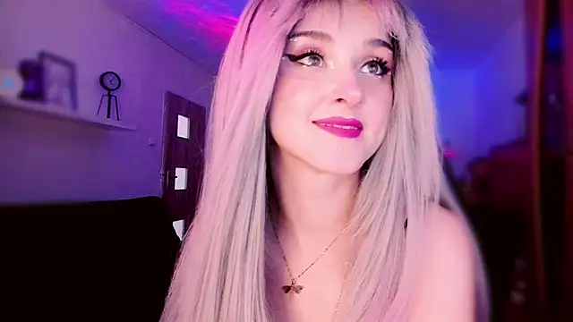 MistressJolie online show from April 18, 2026, 12:31 pm